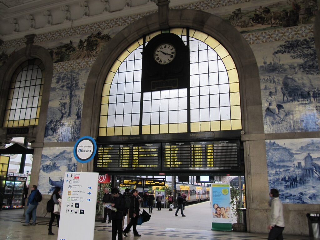 Azulejos del vestíbulo de la estación de São Bento