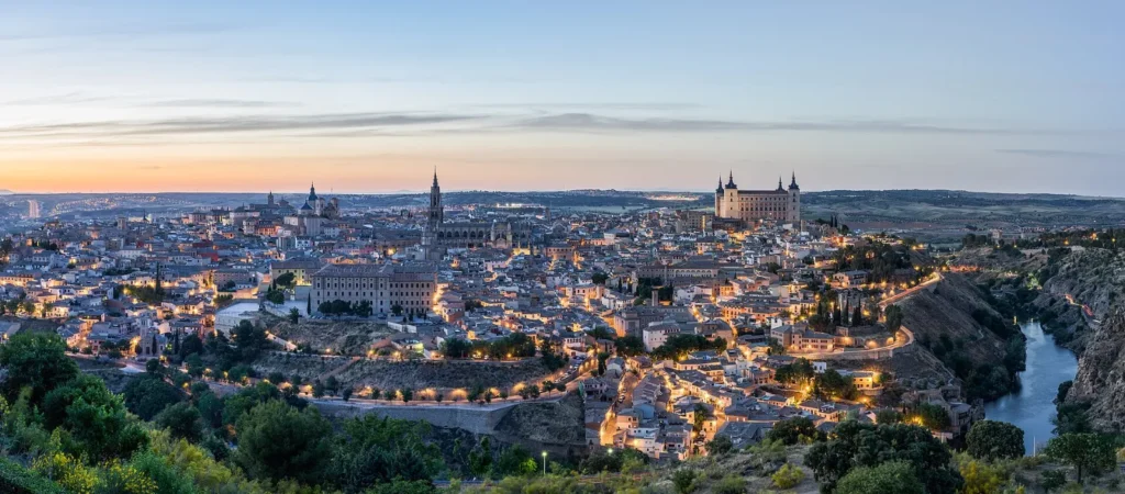 Vista panorámica de Toledo al atardecer